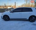 Белый Фольксваген e-Golf, объемом двигателя 0 л и пробегом 70 тыс. км за 12800 $, фото 32 на Automoto.ua