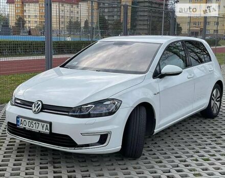 Белый Фольксваген e-Golf, объемом двигателя 0 л и пробегом 185 тыс. км за 12950 $, фото 3 на Automoto.ua