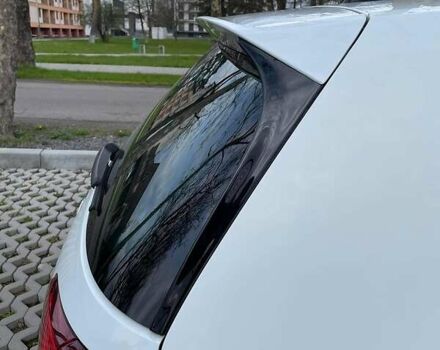 Белый Фольксваген e-Golf, объемом двигателя 0 л и пробегом 185 тыс. км за 12950 $, фото 23 на Automoto.ua