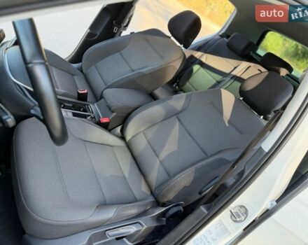 Білий Фольксваген e-Golf, об'ємом двигуна 0 л та пробігом 75 тис. км за 12600 $, фото 47 на Automoto.ua