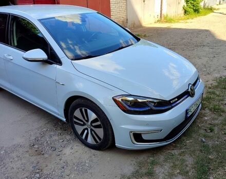 Белый Фольксваген e-Golf, объемом двигателя 99 л и пробегом 89 тыс. км за 14000 $, фото 6 на Automoto.ua