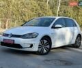 Білий Фольксваген e-Golf, об'ємом двигуна 0 л та пробігом 75 тис. км за 12600 $, фото 20 на Automoto.ua