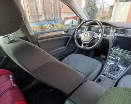 Белый Фольксваген e-Golf, объемом двигателя 0 л и пробегом 130 тыс. км за 13200 $, фото 20 на Automoto.ua