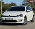 Белый Фольксваген e-Golf, объемом двигателя 0 л и пробегом 118 тыс. км за 13500 $, фото 1 на Automoto.ua