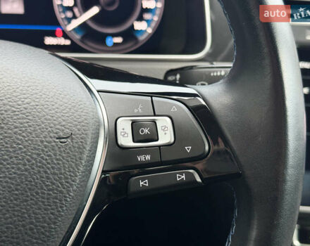 Білий Фольксваген e-Golf, об'ємом двигуна 0 л та пробігом 20 тис. км за 18001 $, фото 13 на Automoto.ua