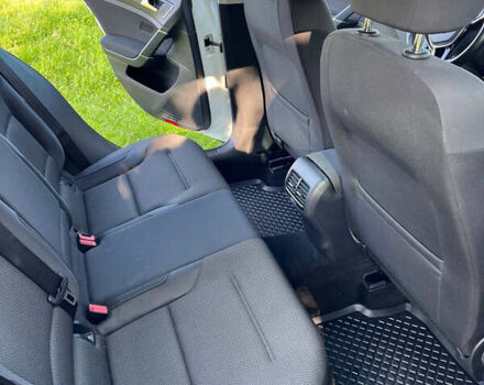 Белый Фольксваген e-Golf, объемом двигателя 0 л и пробегом 169 тыс. км за 13500 $, фото 23 на Automoto.ua