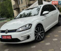 Белый Фольксваген e-Golf, объемом двигателя 0 л и пробегом 145 тыс. км за 14590 $, фото 18 на Automoto.ua