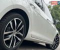 Белый Фольксваген e-Golf, объемом двигателя 0 л и пробегом 145 тыс. км за 14590 $, фото 25 на Automoto.ua
