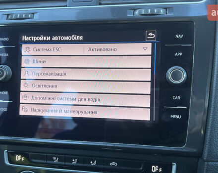 Белый Фольксваген e-Golf, объемом двигателя 0 л и пробегом 84 тыс. км за 13250 $, фото 121 на Automoto.ua