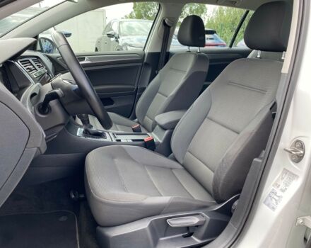 Білий Фольксваген e-Golf, об'ємом двигуна 0 л та пробігом 56 тис. км за 15200 $, фото 23 на Automoto.ua