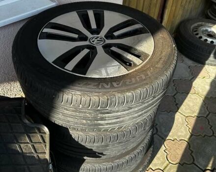 Белый Фольксваген e-Golf, объемом двигателя 0 л и пробегом 48 тыс. км за 13900 $, фото 19 на Automoto.ua