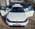 Белый Фольксваген e-Golf, объемом двигателя 0 л и пробегом 5 тыс. км за 18990 $, фото 20 на Automoto.ua