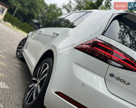 Белый Фольксваген e-Golf, объемом двигателя 0 л и пробегом 145 тыс. км за 14590 $, фото 23 на Automoto.ua