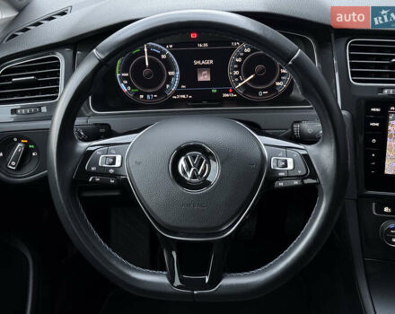Білий Фольксваген e-Golf, об'ємом двигуна 0 л та пробігом 20 тис. км за 18001 $, фото 14 на Automoto.ua