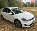 Белый Фольксваген e-Golf, объемом двигателя 0 л и пробегом 80 тыс. км за 14300 $, фото 8 на Automoto.ua