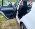 Белый Фольксваген e-Golf, объемом двигателя 0 л и пробегом 53 тыс. км за 13200 $, фото 7 на Automoto.ua