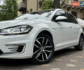 Белый Фольксваген e-Golf, объемом двигателя 0 л и пробегом 145 тыс. км за 14590 $, фото 2 на Automoto.ua