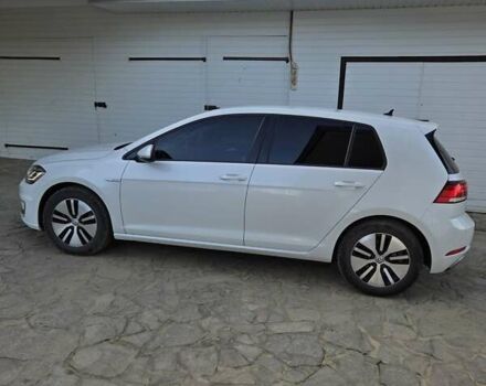 Білий Фольксваген e-Golf, об'ємом двигуна 0 л та пробігом 72 тис. км за 16300 $, фото 7 на Automoto.ua