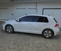 Білий Фольксваген e-Golf, об'ємом двигуна 0 л та пробігом 72 тис. км за 16300 $, фото 7 на Automoto.ua