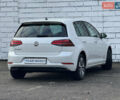 Белый Фольксваген e-Golf, объемом двигателя 0 л и пробегом 102 тыс. км за 13200 $, фото 13 на Automoto.ua
