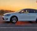 Белый Фольксваген e-Golf, объемом двигателя 0 л и пробегом 92 тыс. км за 13999 $, фото 1 на Automoto.ua
