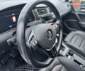 Белый Фольксваген e-Golf, объемом двигателя 0 л и пробегом 117 тыс. км за 15800 $, фото 20 на Automoto.ua