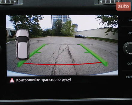 Белый Фольксваген e-Golf, объемом двигателя 0 л и пробегом 68 тыс. км за 14999 $, фото 40 на Automoto.ua