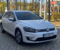 Білий Фольксваген e-Golf, об'ємом двигуна 0 л та пробігом 78 тис. км за 11500 $, фото 4 на Automoto.ua