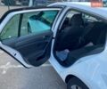 Белый Фольксваген e-Golf, объемом двигателя 0 л и пробегом 101 тыс. км за 16000 $, фото 37 на Automoto.ua
