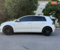 Белый Фольксваген e-Golf, объемом двигателя 0 л и пробегом 88 тыс. км за 15100 $, фото 6 на Automoto.ua