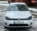 Белый Фольксваген e-Golf, объемом двигателя 0 л и пробегом 34 тыс. км за 14100 $, фото 1 на Automoto.ua