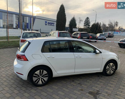 Белый Фольксваген e-Golf, объемом двигателя 0 л и пробегом 146 тыс. км за 12650 $, фото 7 на Automoto.ua