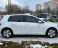 Білий Фольксваген e-Golf, об'ємом двигуна 0 л та пробігом 74 тис. км за 14500 $, фото 13 на Automoto.ua