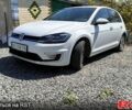 Білий Фольксваген e-Golf, об'ємом двигуна 100 л та пробігом 147 тис. км за 13000 $, фото 14 на Automoto.ua