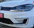 Белый Фольксваген e-Golf, объемом двигателя 0 л и пробегом 84 тыс. км за 13250 $, фото 27 на Automoto.ua