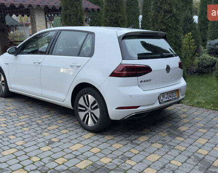 Белый Фольксваген e-Golf, объемом двигателя 0 л и пробегом 88 тыс. км за 14500 $, фото 7 на Automoto.ua