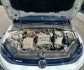 Белый Фольксваген e-Golf, объемом двигателя 0 л и пробегом 108 тыс. км за 15500 $, фото 5 на Automoto.ua