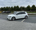 Белый Фольксваген e-Golf, объемом двигателя 0 л и пробегом 75 тыс. км за 15500 $, фото 1 на Automoto.ua