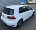 Белый Фольксваген e-Golf, объемом двигателя 0 л и пробегом 49 тыс. км за 15500 $, фото 9 на Automoto.ua