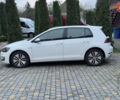 Белый Фольксваген e-Golf, объемом двигателя 0 л и пробегом 88 тыс. км за 14500 $, фото 54 на Automoto.ua