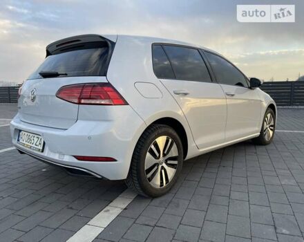 Білий Фольксваген e-Golf, об'ємом двигуна 0 л та пробігом 29 тис. км за 16900 $, фото 29 на Automoto.ua