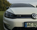 Белый Фольксваген e-Golf, объемом двигателя 0 л и пробегом 95 тыс. км за 15500 $, фото 3 на Automoto.ua