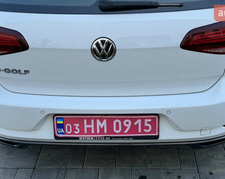 Белый Фольксваген e-Golf, объемом двигателя 0 л и пробегом 84 тыс. км за 13250 $, фото 42 на Automoto.ua