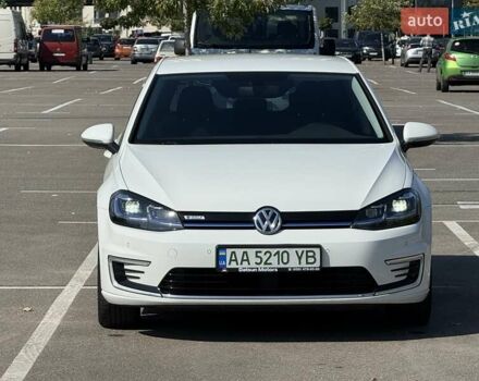 Білий Фольксваген e-Golf, об'ємом двигуна 0 л та пробігом 104 тис. км за 13700 $, фото 9 на Automoto.ua