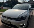 Білий Фольксваген e-Golf, об'ємом двигуна 0 л та пробігом 62 тис. км за 16500 $, фото 1 на Automoto.ua