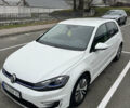 Белый Фольксваген e-Golf, объемом двигателя 0 л и пробегом 117 тыс. км за 15800 $, фото 12 на Automoto.ua