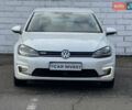 Белый Фольксваген e-Golf, объемом двигателя 0 л и пробегом 102 тыс. км за 13200 $, фото 4 на Automoto.ua
