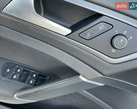 Білий Фольксваген e-Golf, об'ємом двигуна 0 л та пробігом 35 тис. км за 15600 $, фото 24 на Automoto.ua