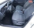 Белый Фольксваген e-Golf, объемом двигателя 0 л и пробегом 80 тыс. км за 14300 $, фото 5 на Automoto.ua