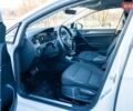 Белый Фольксваген e-Golf, объемом двигателя 0 л и пробегом 78 тыс. км за 15300 $, фото 18 на Automoto.ua